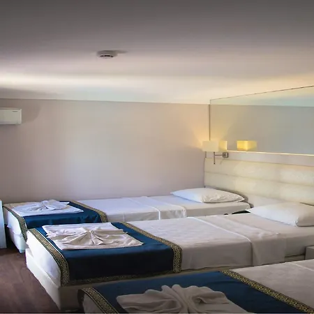 Hotel Gold Butik 3*